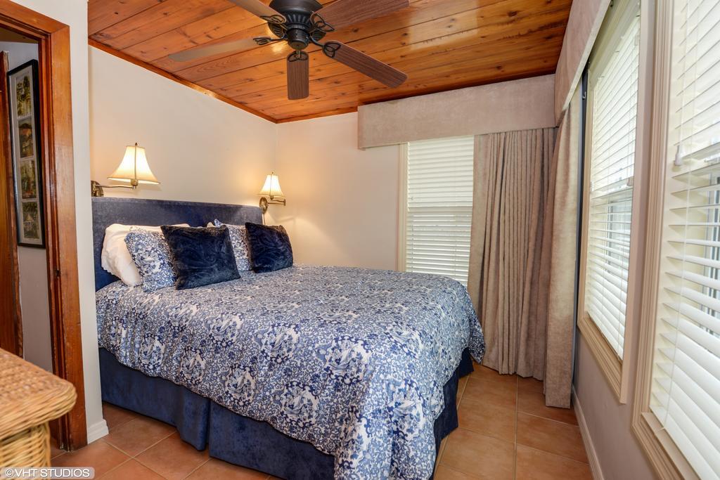 Gulfside Resorts Indian Rocks Beach Room photo