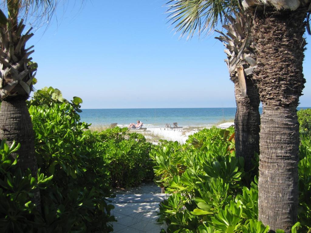 Gulfside Resorts Indian Rocks Beach Exterior photo